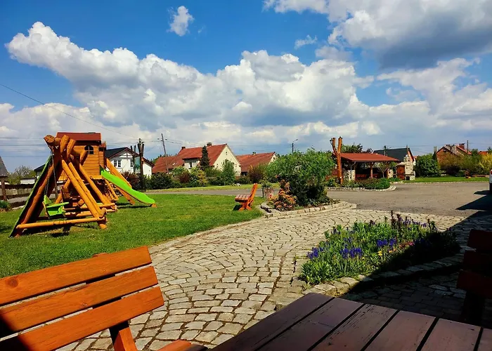 Goscinna Zagroda Gosciejowice Noclegi Apartamenty Agroturystyka Niemodlin