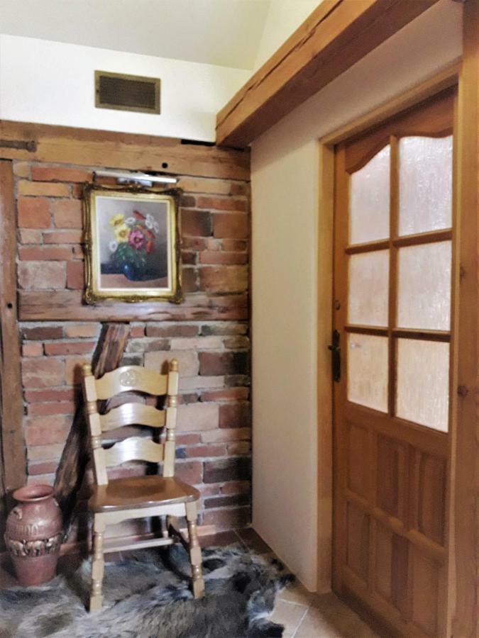 Goscinna Zagroda Gosciejowice Apartment Niemodlin