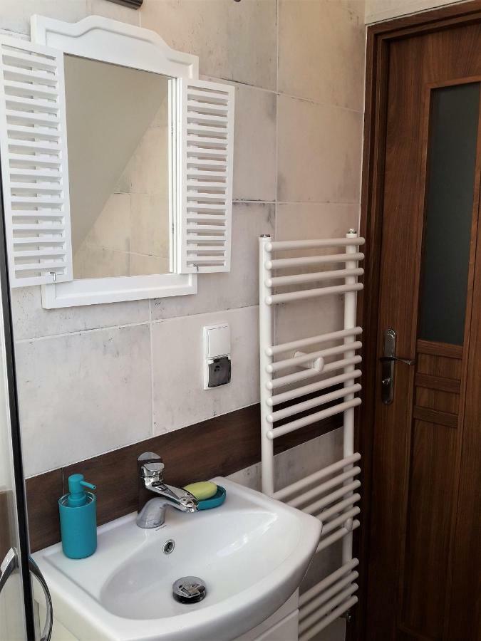 Goscinna Zagroda Gosciejowice Apartment