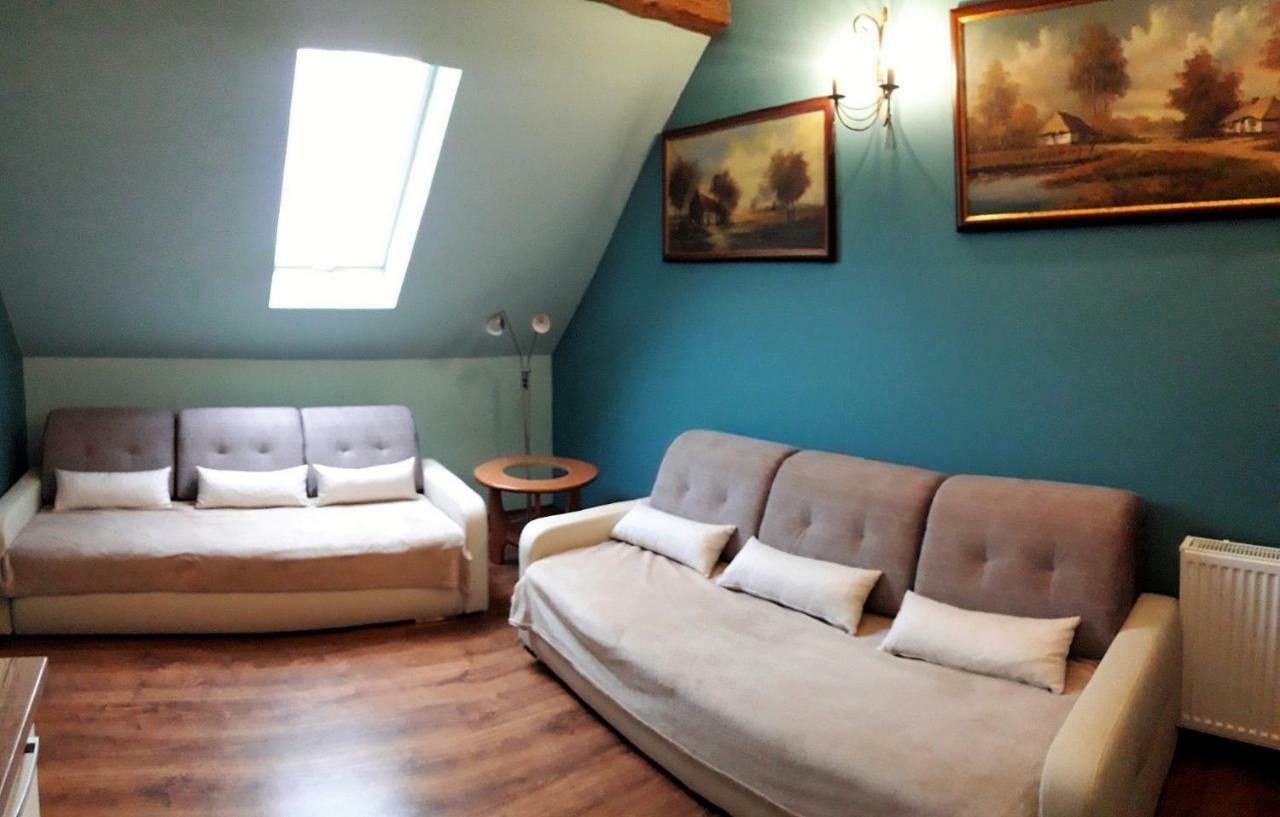 Goscinna Zagroda Gosciejowice Apartment Niemodlin